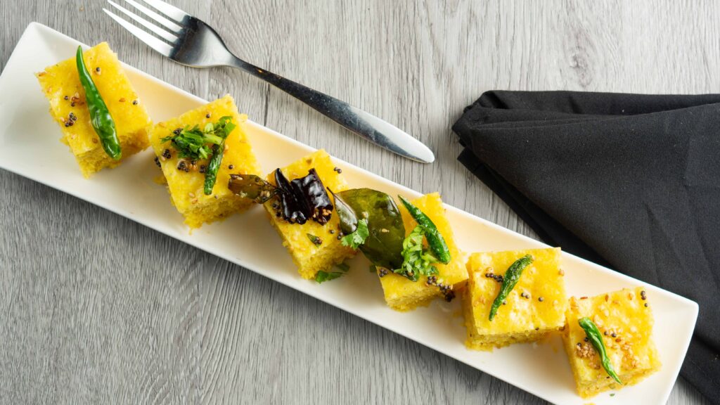 KHAMAN DHOKLA